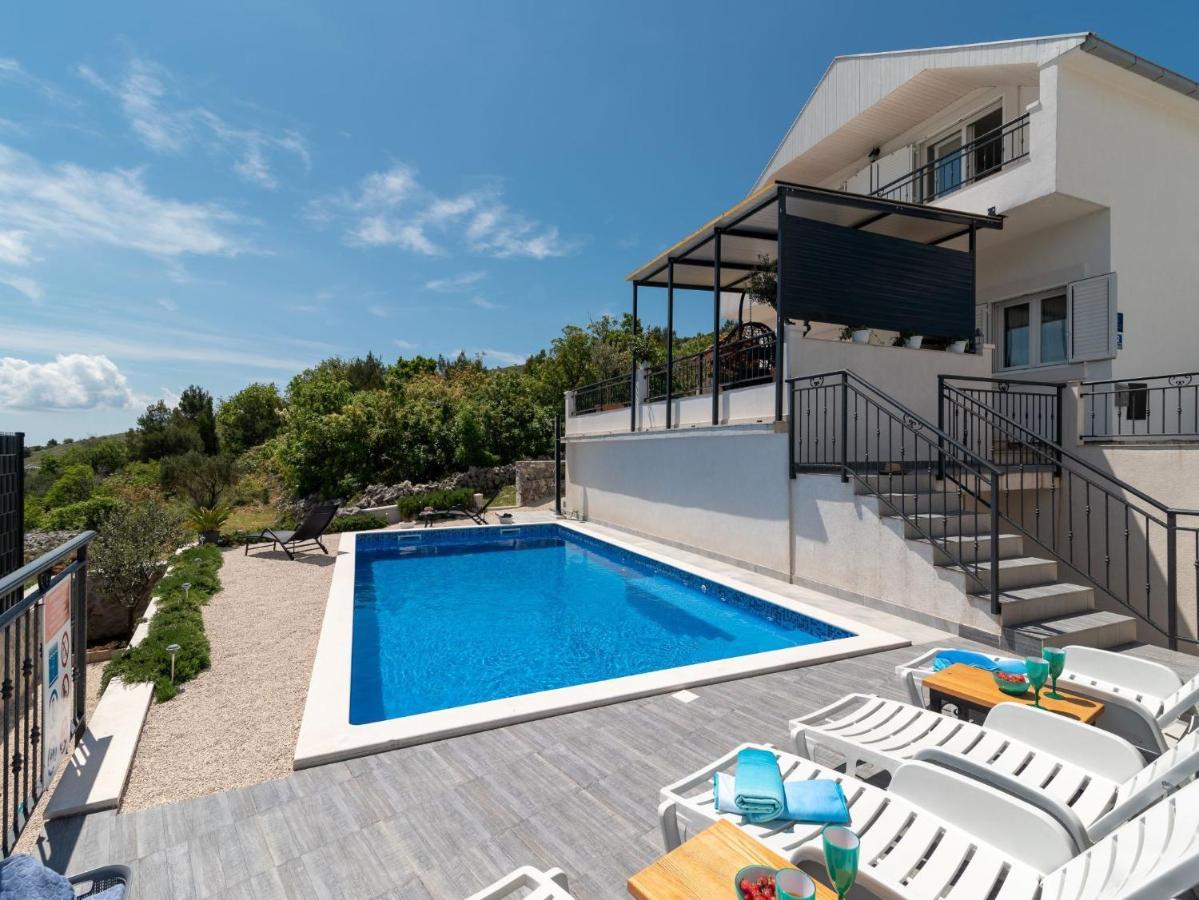 Scenic Sea View,Three Bedroom Villa With Pool Trogir Exteriér fotografie