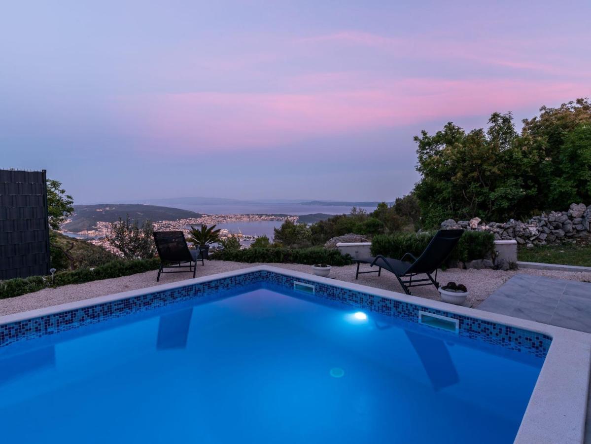 Scenic Sea View,Three Bedroom Villa With Pool Trogir Exteriér fotografie