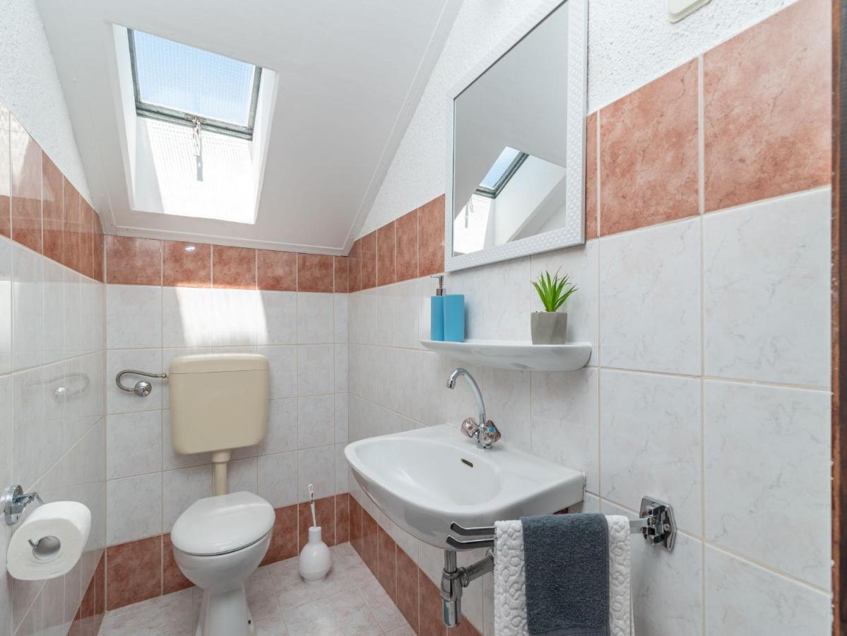Scenic Sea View,Three Bedroom Villa With Pool Trogir Exteriér fotografie