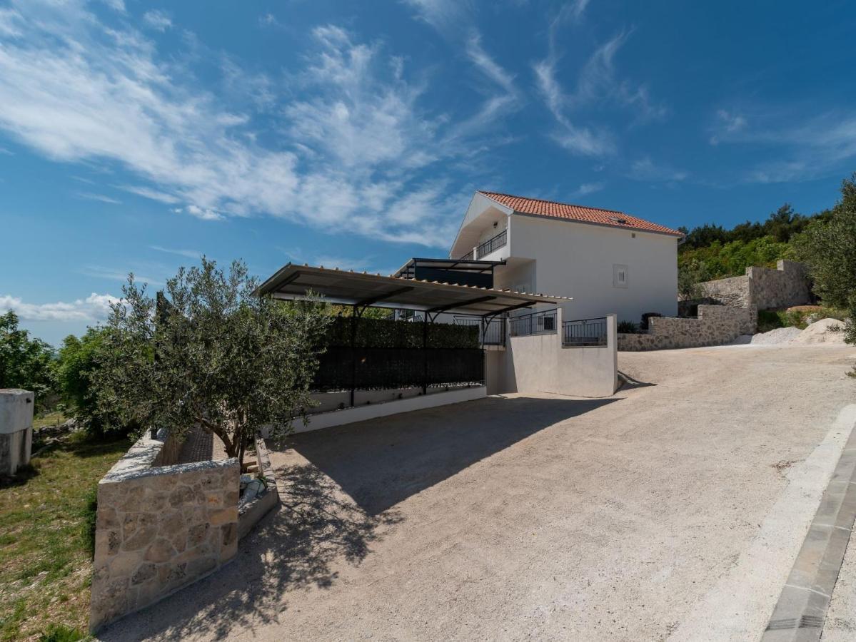 Scenic Sea View,Three Bedroom Villa With Pool Trogir Exteriér fotografie