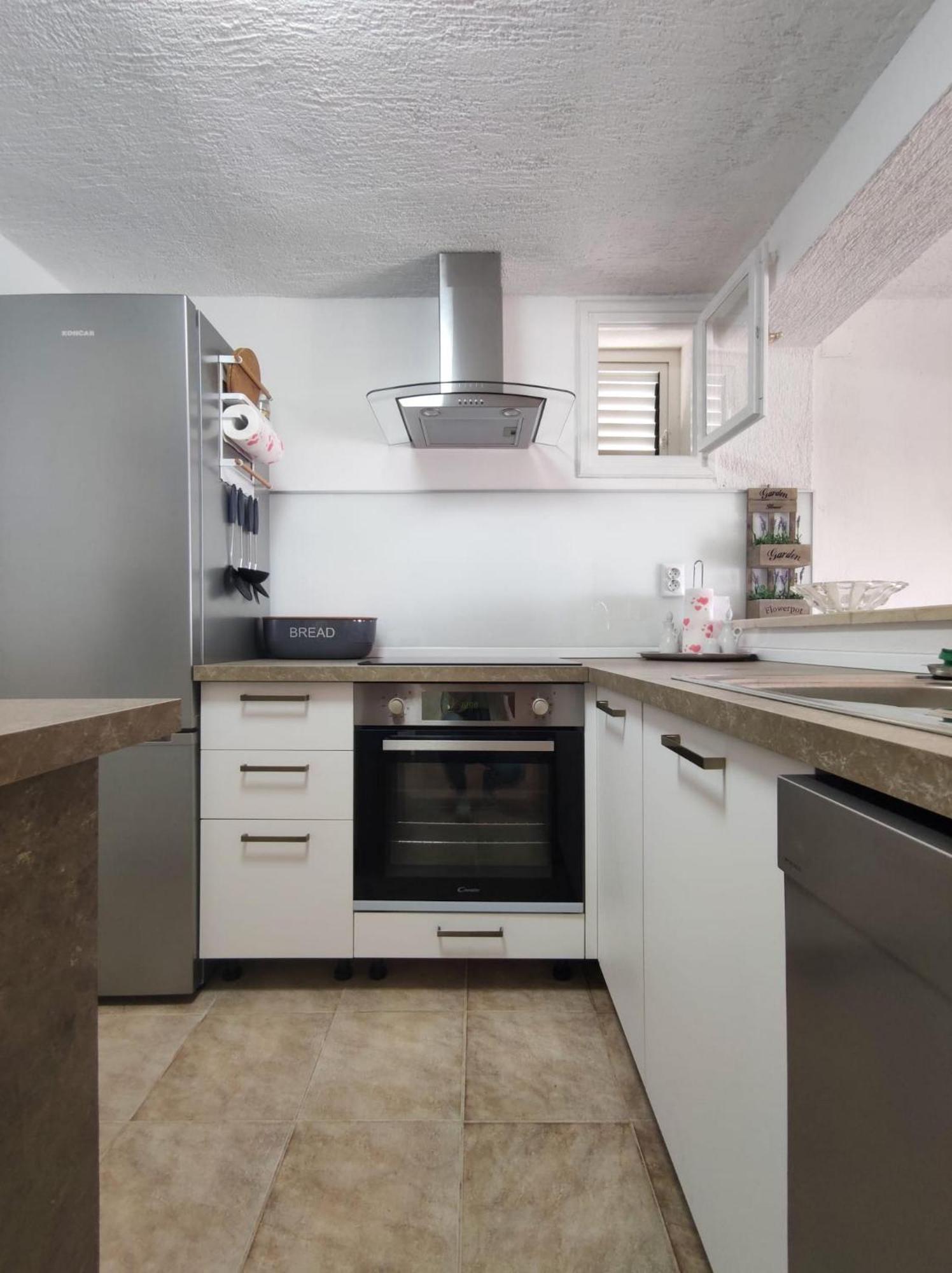 Scenic Sea View,Three Bedroom Villa With Pool Trogir Exteriér fotografie